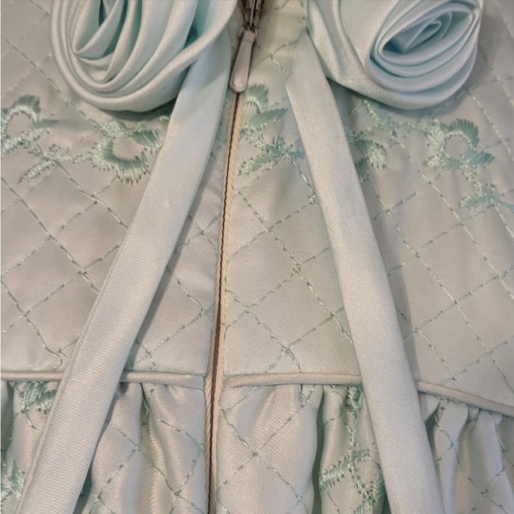 Quilted Robe / Costume - Picture 4 of 6
